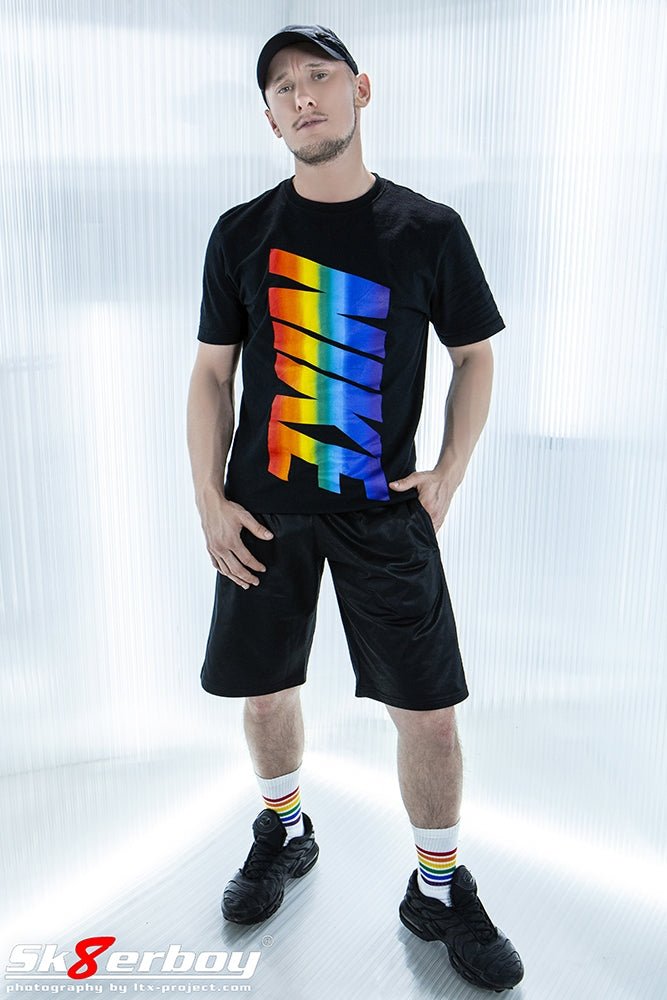 Entdecke deine Selbstliebe mit der neuen Pride-Kollektion von noodosz - noodosz