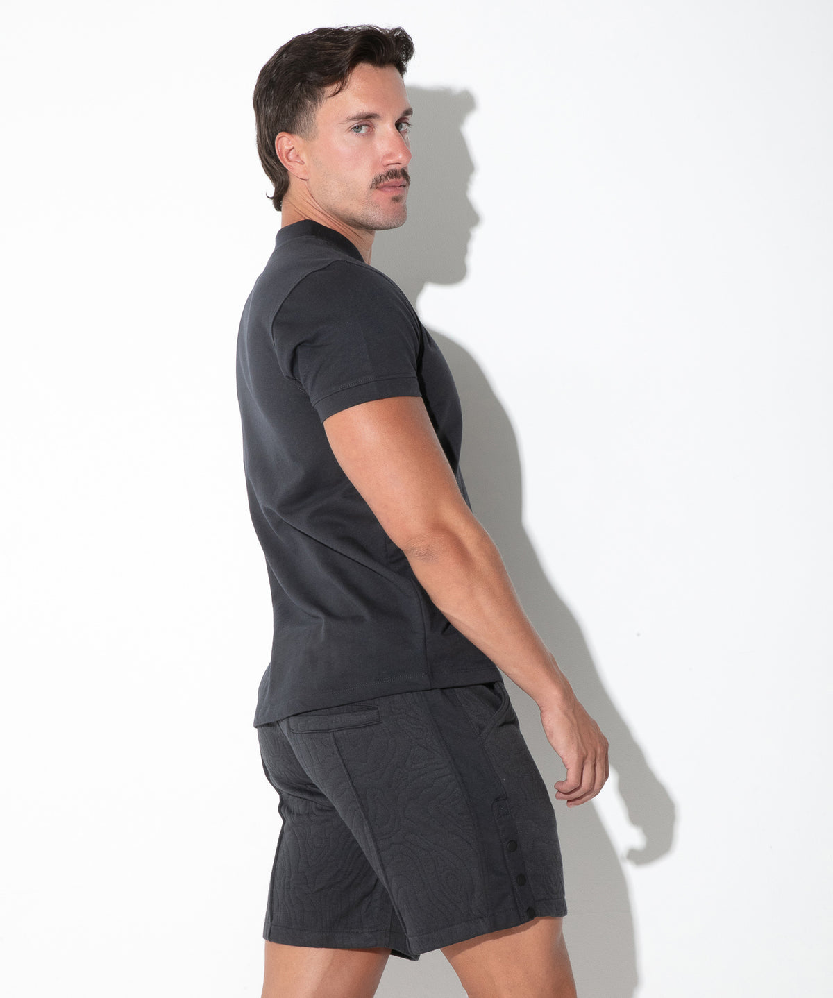 French-Terry T-Shirt mit Half-Zip 9786 – Dunkelgrau - Code 22 - Shop Deutschland Noodosz