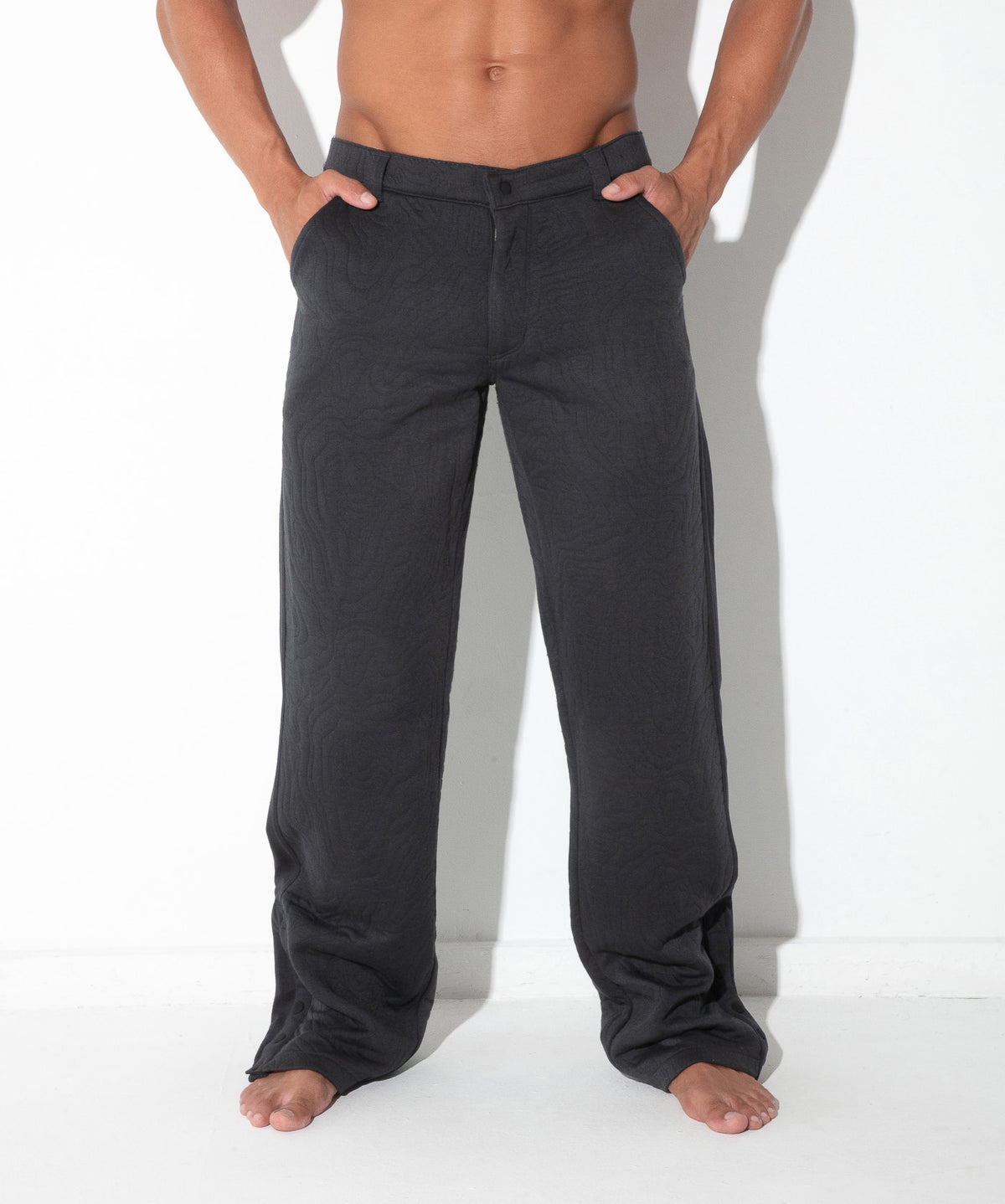 Gesteppte Hose mit Druckknopf-Details 9787 - Code 22 - Shop Deutschland Noodosz