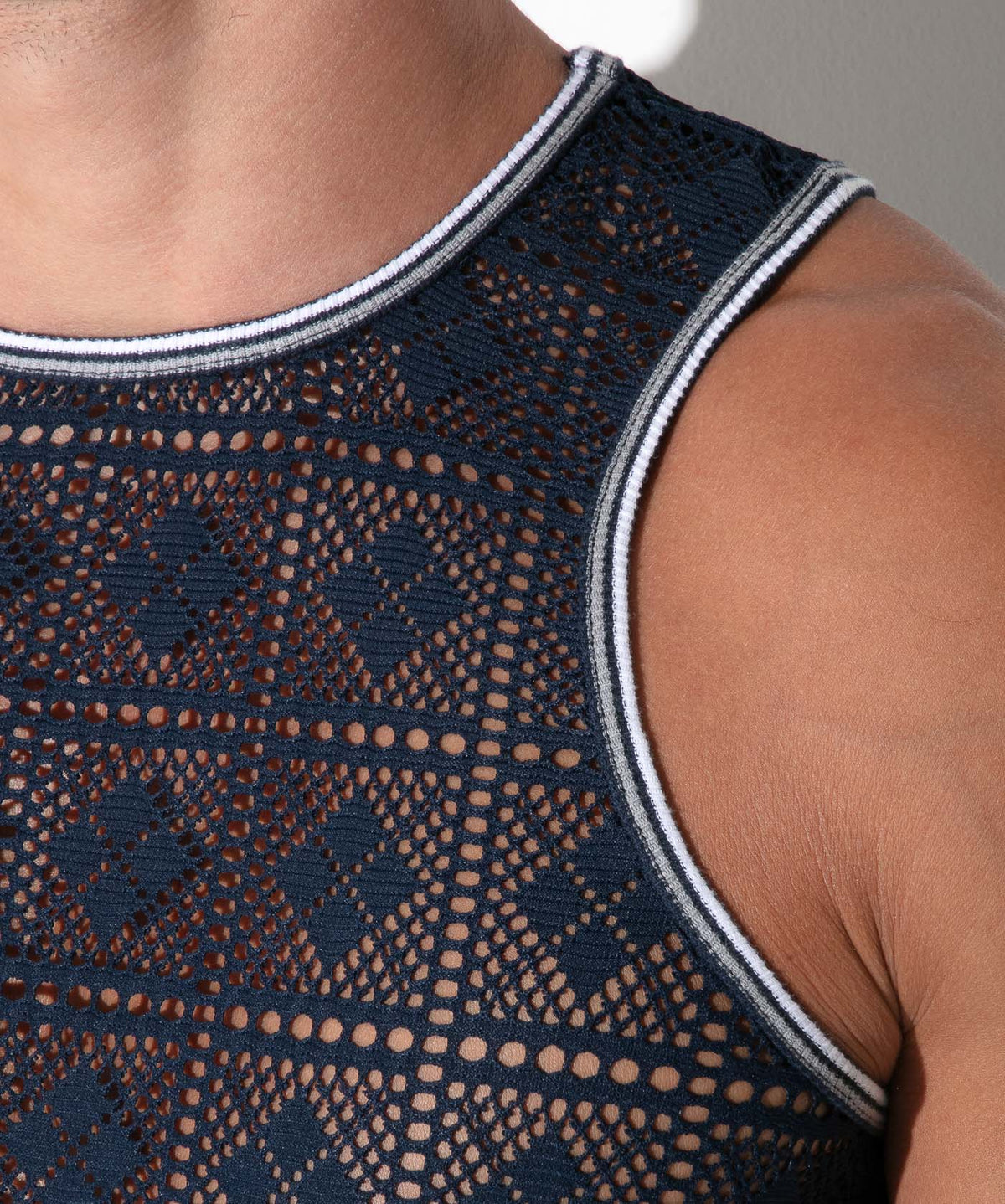 Spitzen-Tanktop mit Grafikmuster 9848 – Navy