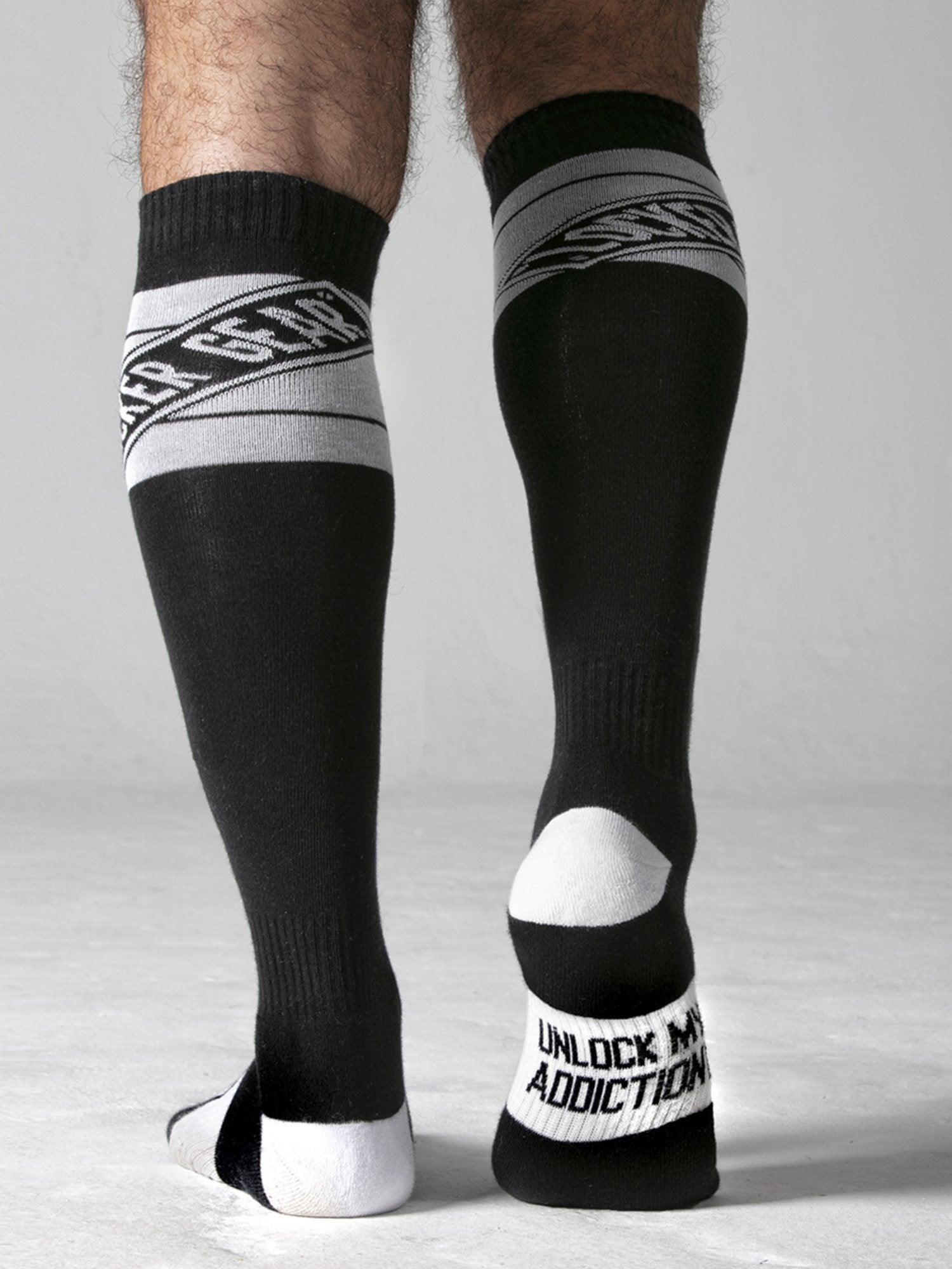 LOCKER GEAR KNEE HIGH SOCKS - LK1101 - noodosz - Locker Gear - Unterwäsche & Socken LOCKER GEAR KNEE HIGH SOCKS - LK1101 Locker Gear Unterwäsche & Socken nudosz.myshopify.com