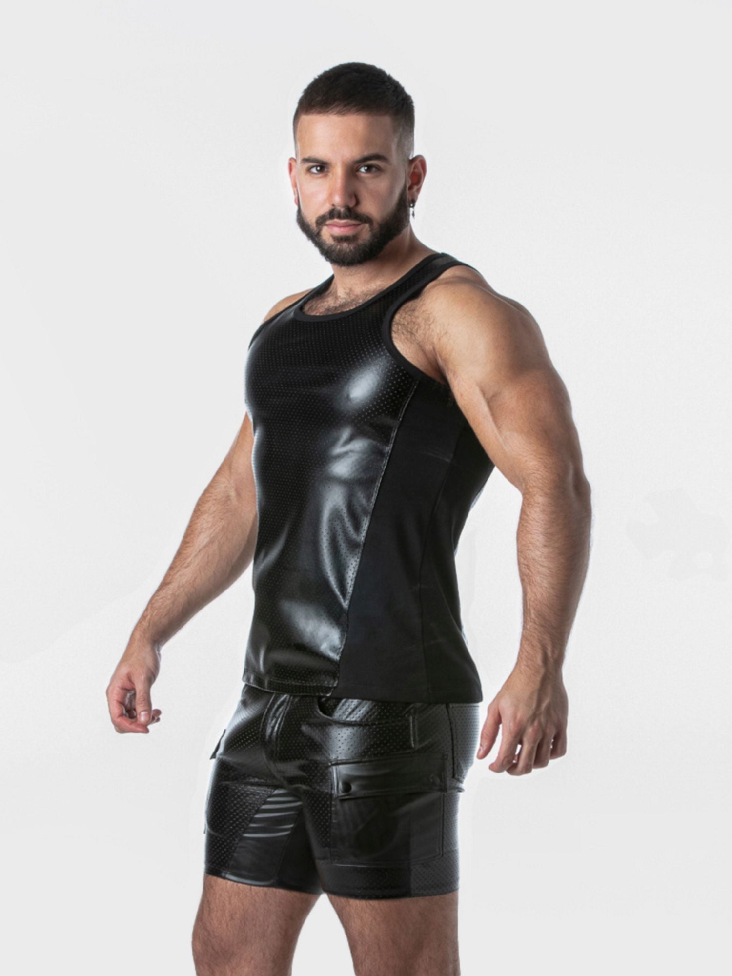 LOCKER GEAR PUNCH HOLE TANK TOP LK1059, Kunstleder Top - Locker Gear - Shop Deutschland Noodosz